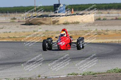 media/Jun-04-2022-CalClub SCCA (Sat) [[1984f7cb40]]/Group 3/Qualifying (Sweeper)/